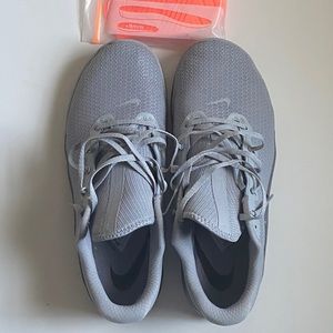 NIKE MetCon 5, men’s size 11.5